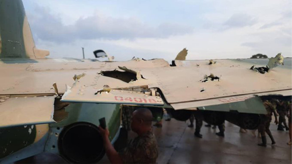 Sukhoi-25 des FARDC endommagé par des tirs rwandais