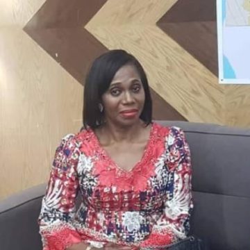 Esther Fayulu et les femmes de Lamuka contre les antivaleurs