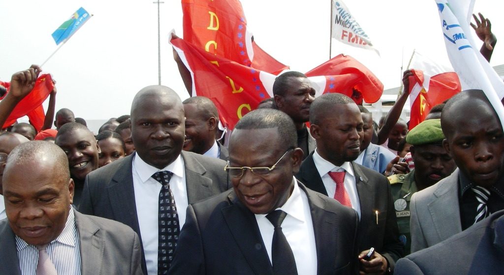 Bahati Lukwebo tient sa promesse et dépose sa candidature