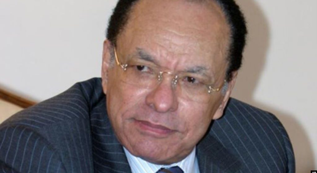 Kengo Léon Kengo wa Dondo n’est pas mort