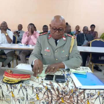 Le général Léon Kasonga propose une nouvelle stratégie de communication pour les Fardc