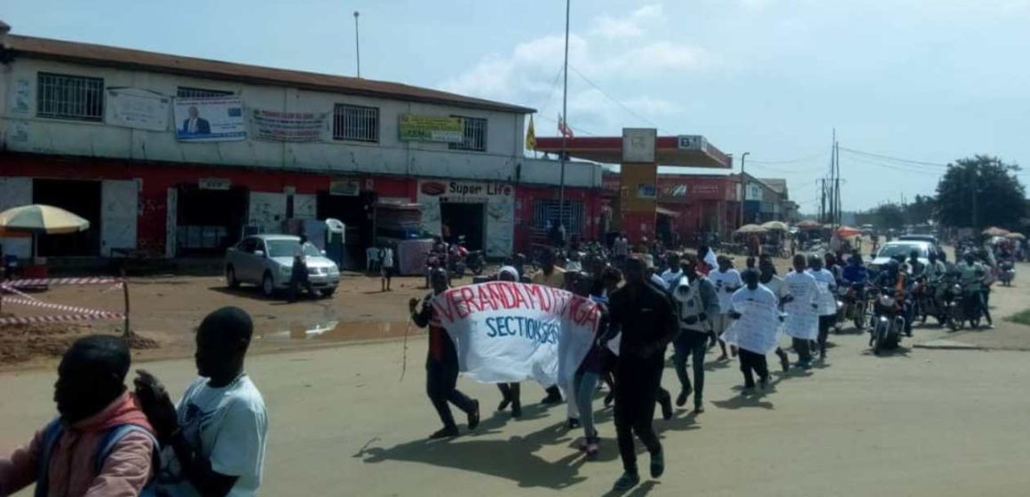 Veranda Mutsanga Beni: Véranda Mutsanga sensibilise contre Ebola et soutient les équipes de riposte