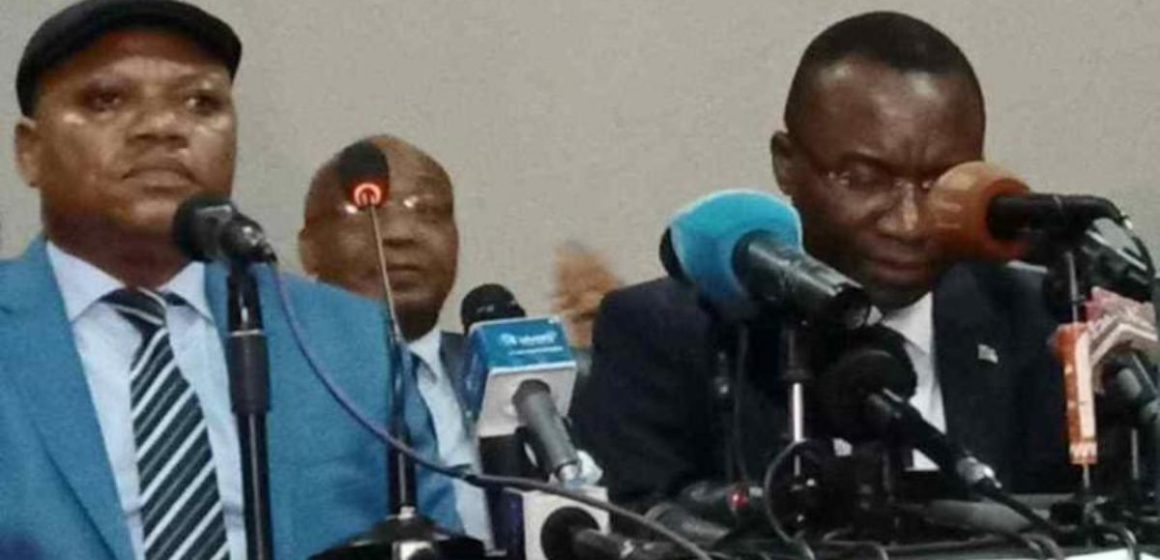 Gouvernement Ilunkamba : la fumée blanche pas pour bientôt