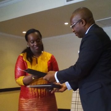 Ebola : une feuille de route conjointe RDC-Rwanda adoptée