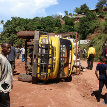 Routes : la série noire continue avec un nouvel accident mortel à Mbuji-Mayi