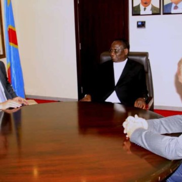 Le Premier ministre a reçu David Greessly pour de nouvelles orientations contre le Virus Ebola