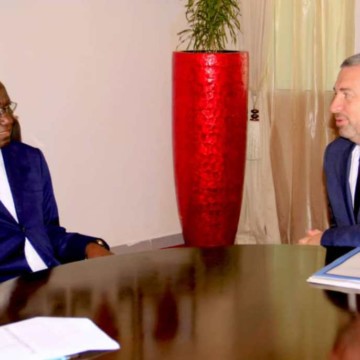 Réformes économiques et gratuité de l’enseignement au cœur des discussions entre le PM et Le Directeur des opérations de la BM