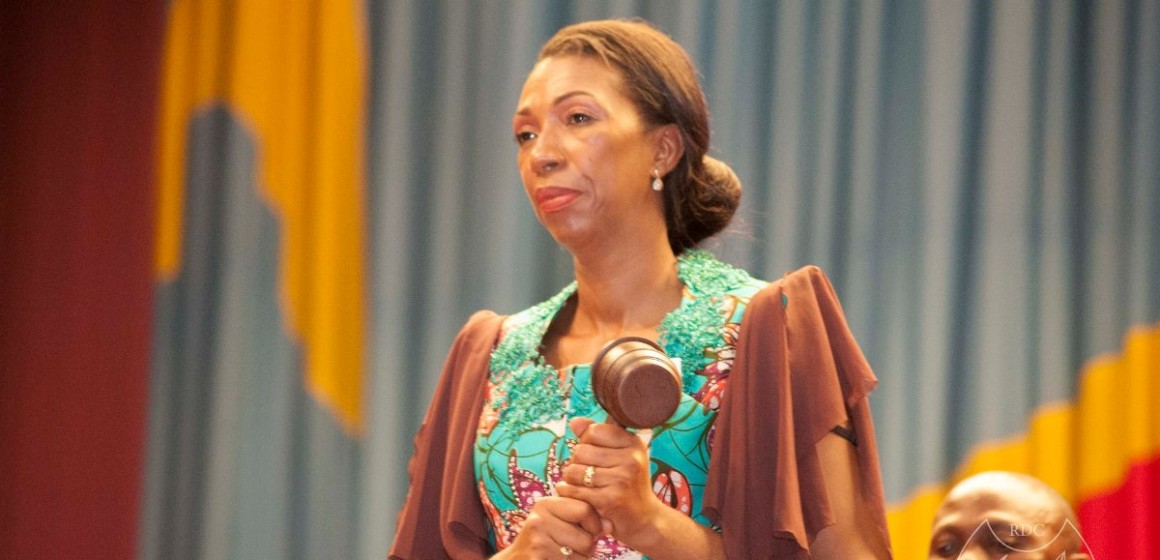 Une motion de défiance se prépare en coulisse contre  Jeanine Mabunda