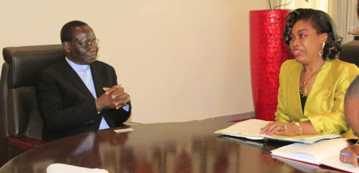 PM et CEEAC Le Premier ministre a parlé projets de développement avec la SGa de la CEEAC