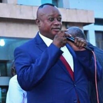 Le Gouverneur du Kasaï oriental à Kinshasa pour rencontrer Ilunga Ilunkamba