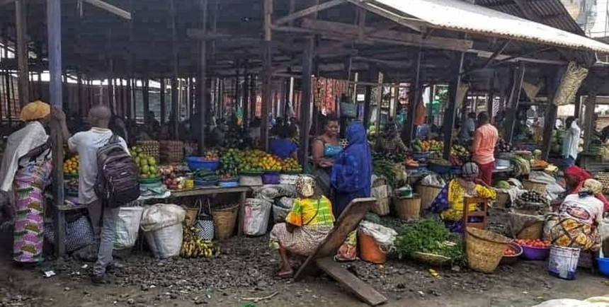 Kinshasa : Interdiction momentanée de vendre des produits non alimentaires dans les marchés