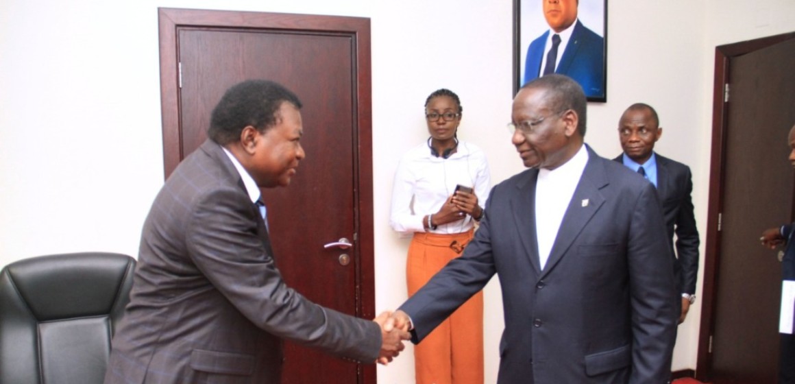 Apukin Primature Les professeurs de l’Unikin étaient à la Primature