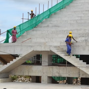 Kongo-Central : Atou Matubuana obtient le préfinancement pour la construction du stade de Matadi