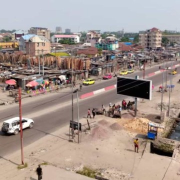 Confinement Kin2 Report du confinement total à Kinshasa : confusion entre le gouvernement provincial et central