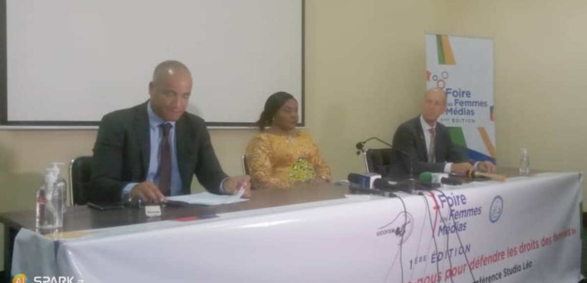 Kinshasa a connu la première  édition de la Foire des femmes des médias