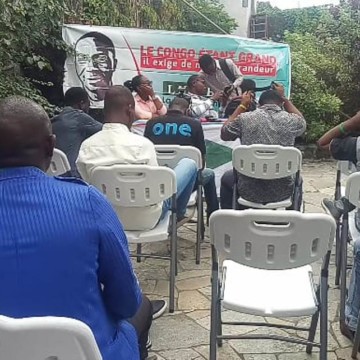 La Lucha décide de réactiver des manifestations contre les entreprises de télécommunications