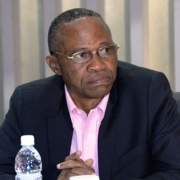 Dr Jean-Marie Kayembe : « Il n&rsquo;existe aucun traitement garanti contre le Coronavirus »