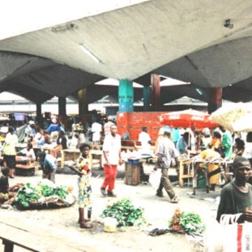 Gentiny Ngobila et SAFRICOM sur le pied de guerre au Marché central