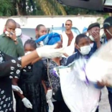 Premier mort du Covid-19, le Dr Dédie Bandubola inhumé en toute discrétion la nuit