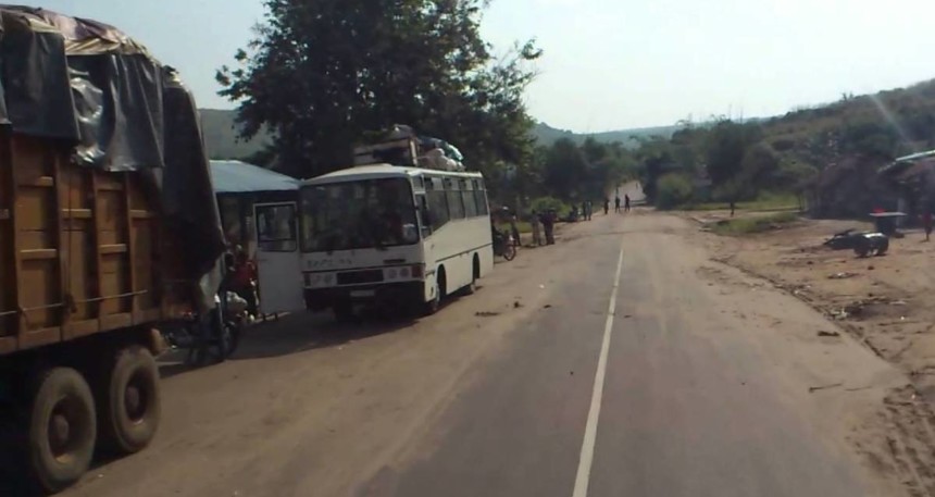 Covid-19 : Des clandestins passent les barrières dans les cargos en provenance de Kinshasa