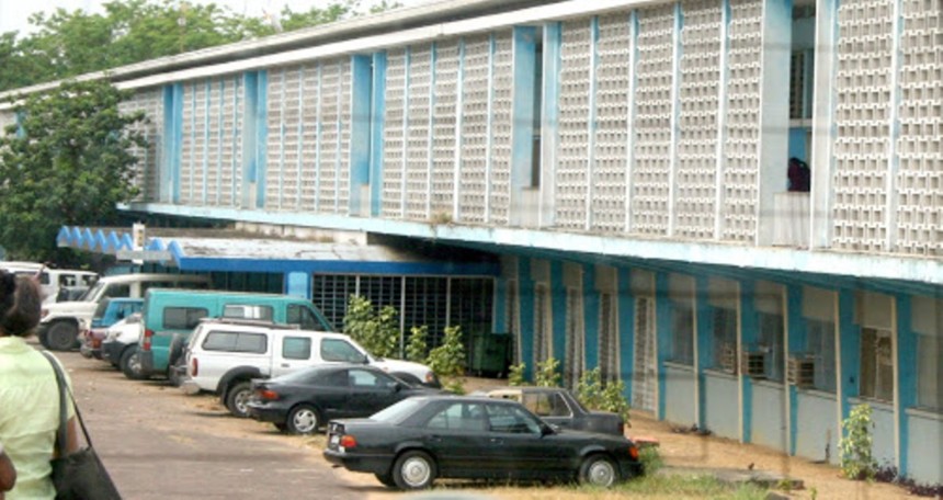 Covid-19 : le gouvernement réhabilite 4 hôpitaux pour recevoir les malades à Kinshasa