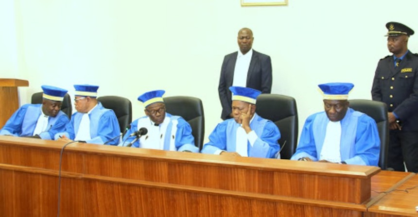 Cour constitutionnelle