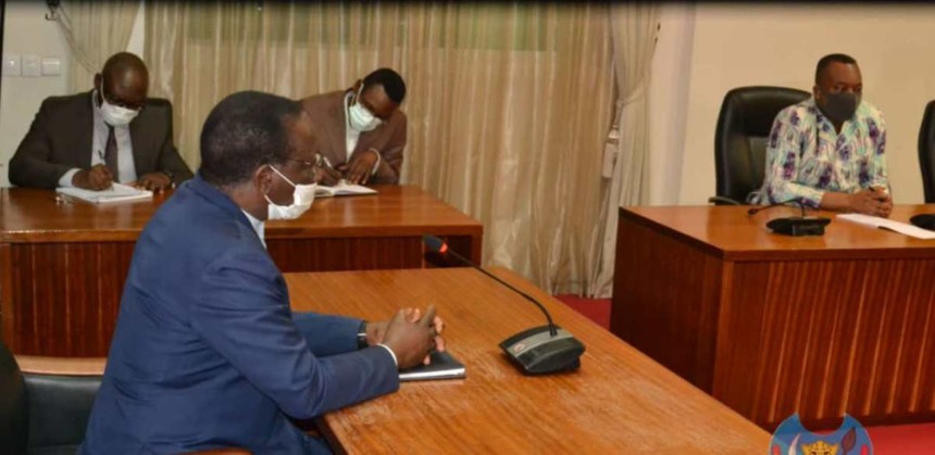 La première journée de confinement de la Gombe évaluée à la Primature