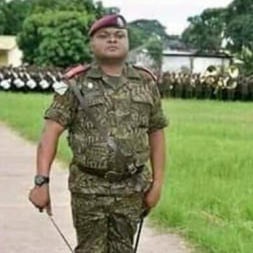 Le Général Tshiwewe Songe remplace Ilunga Kampete à la garde Républicaine