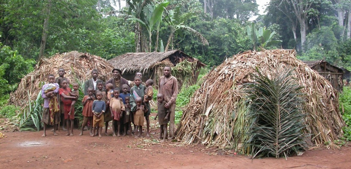 Campement Pygmée
