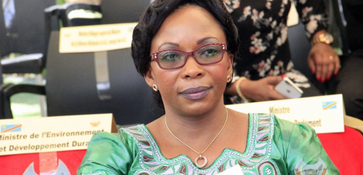 Yolande ebongo Yolande Ebongo ministre de la Fonction publique
