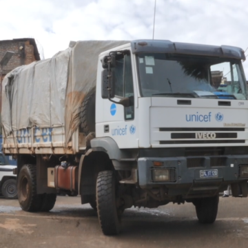 Camion Unicef Nord-Kivu : L’Unicef vole à la rescousse des écoles de l’axe routier Butembo-Beni