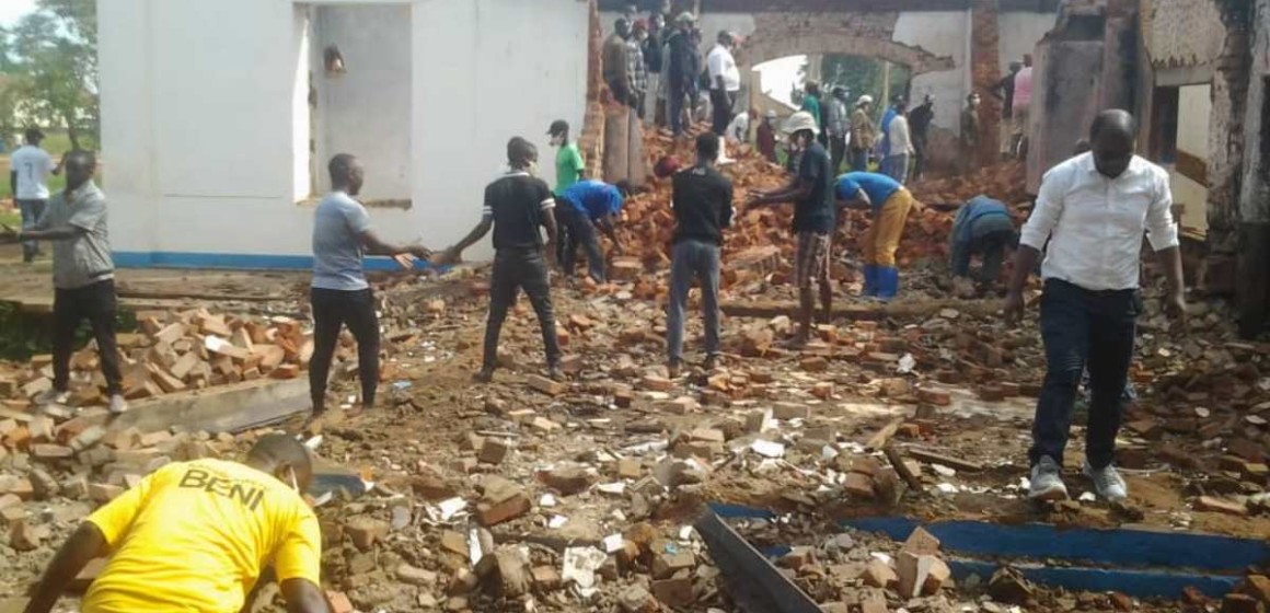 Nord-Kivu: la démolition de l’ancienne mairie de Beni appuyée par les autorités