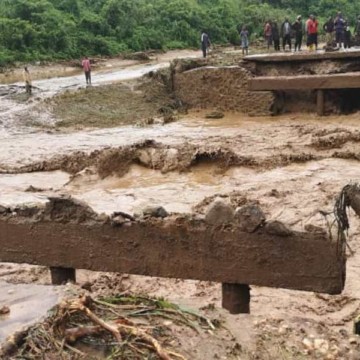 Beni: les opérateurs économiques souhaitent une réhabilitation urgente du pont Hululu