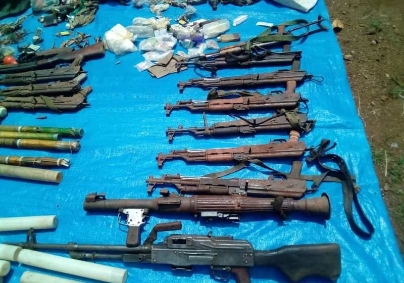 Armes et munitions des mai-mai