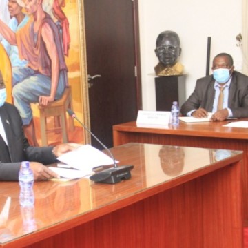 Primature 22 juin Ilunga Ilunkamba a échangé avec la Commission de l’Assemblée nationale chargée du Covid-19