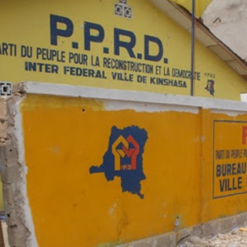 Les manifestants vandalisent le siège du Pprd Mont Amba
