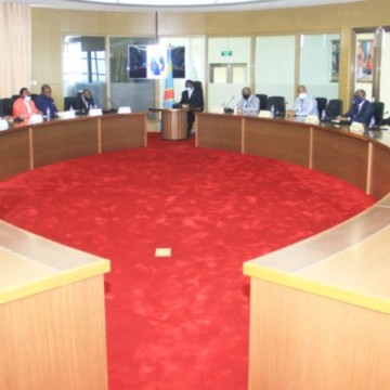 Le désenclavement de la Tshuapa et la construction des infrastructures sociales étaient au menu des entretiens du Premier ministre avec des élus de la province