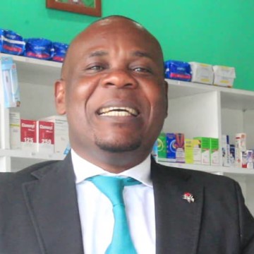 Journée mondiale des pharmaciens : « l&rsquo;Etat congolais doit assainir le secteur. La pharmacie aux pharmaciens » (Pharmacien Lolo Miyala)