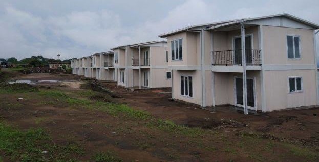 Préfabriquées Camp Tshatshi Les maisons préfabriquées du Camp Tshatshi, un gâchis !