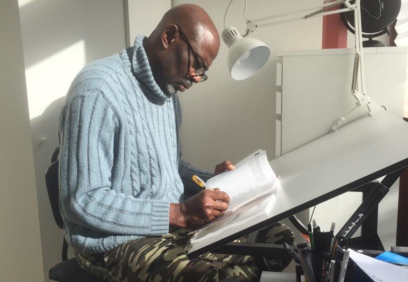 Vient de paraître : « Apolosa, un patrimoine en perdition », de Asimba Bathy