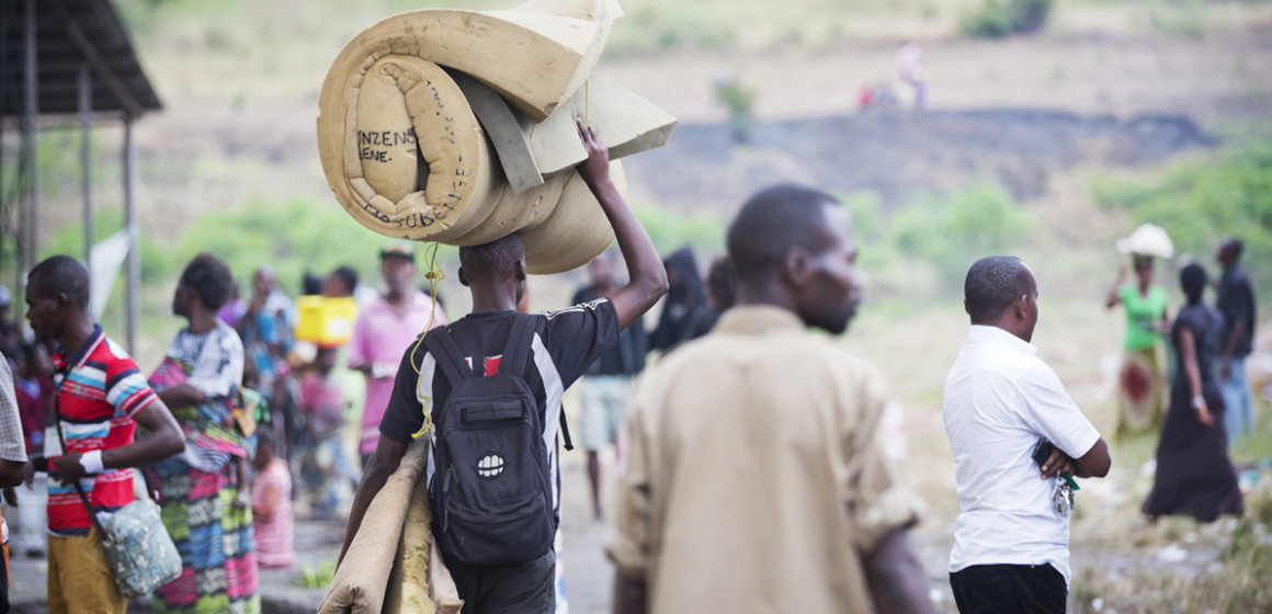 Brazzaville deported gathered in Maluku camp near border Beni : Des suspects permis les déplacés de guerre dans le secteur de Ruwenzori