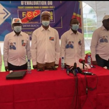 La direction politique du FCC en retraite politique à Safari Beach