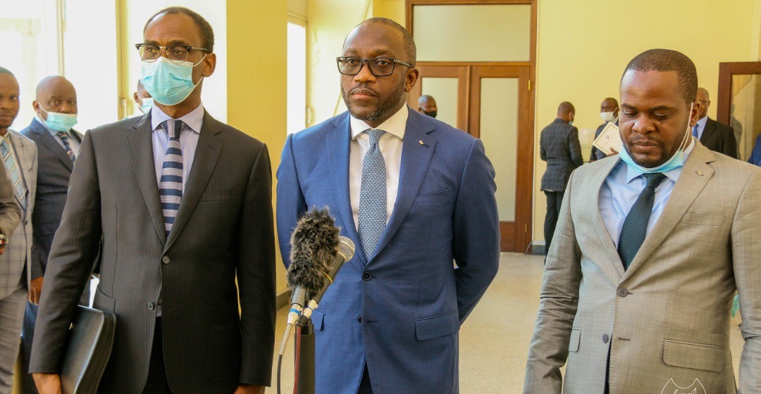 Les vérités du ministre des Finances Sele Yalaghuli sur Top Congo Fm