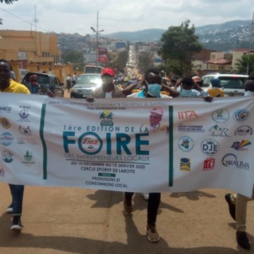 Sud-Kivu : la synergie des entrepreneurs de l’Agro-pastoral dans la rue pour la défense des produits locaux