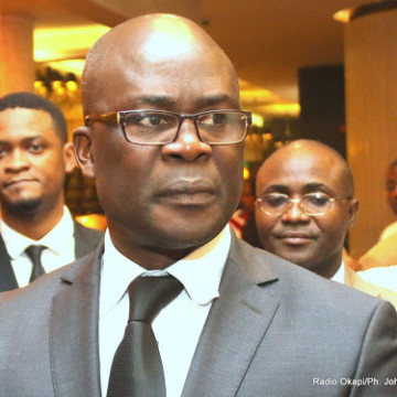 Jean-Lucien Busa lâche à tour Joseph Kabila et le FCC