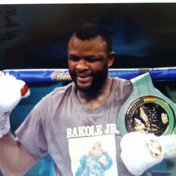Boxe: Martin Bakole remporte la ceinture WBC des lourds