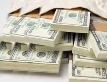 Liasses de dollars américains