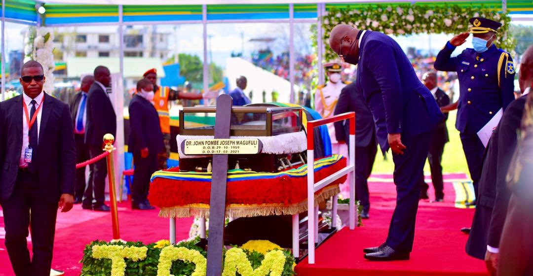 Tshiekedi rend hommage à JP Magufuli