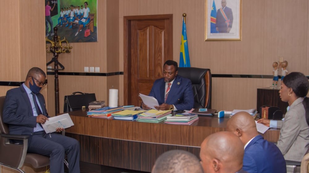 Tony-mwaba Tony Mwaba ministre EPST