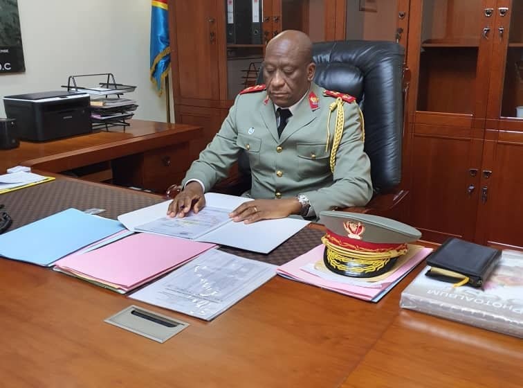 Lieutenant-général Johnny Luboya Nkashama